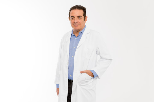 Dr. Enric Sospedra Carol - Cirujano Plástico